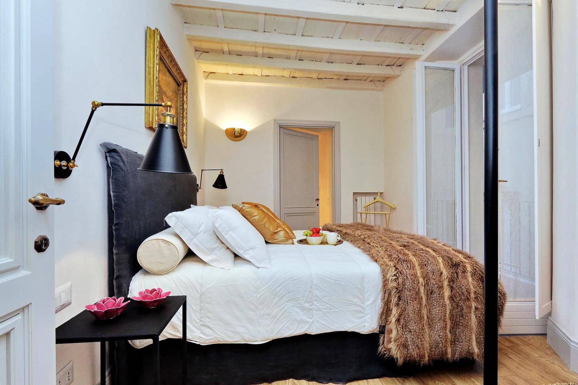 Luxury Charme Between Pantheon And Spanish Steps Roma Esterno foto